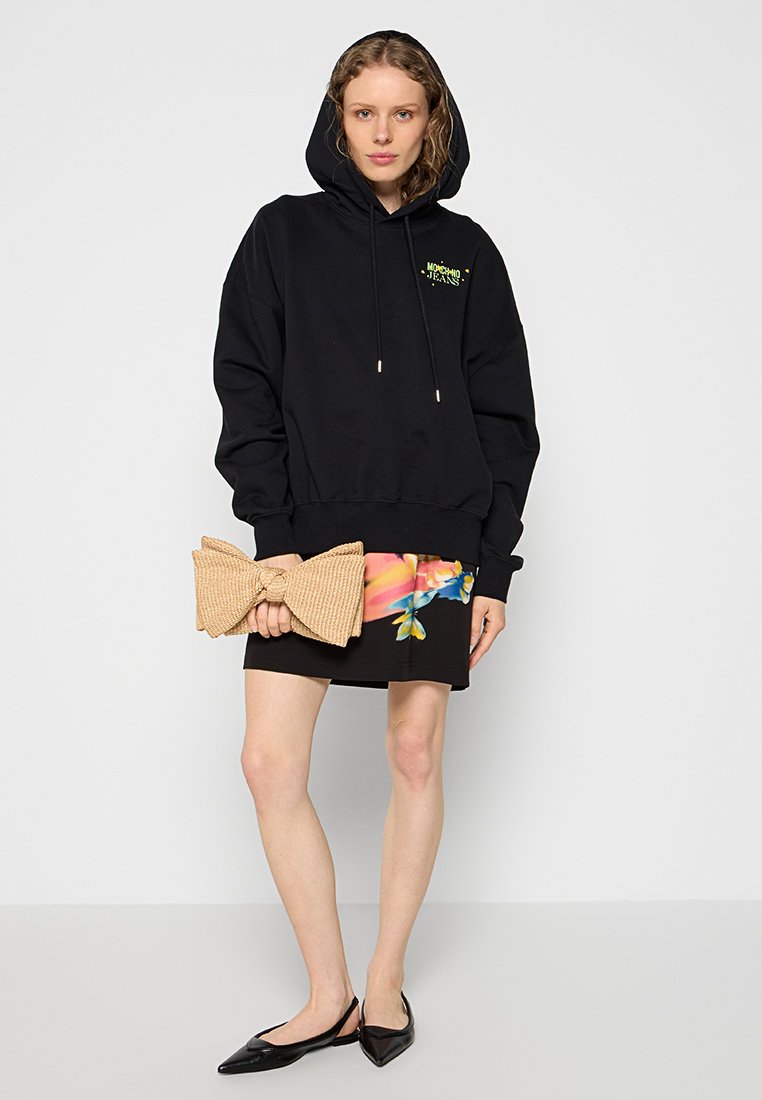 MOSCHINO JEANS
