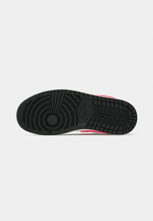 Jordan AIR JORDAN 1