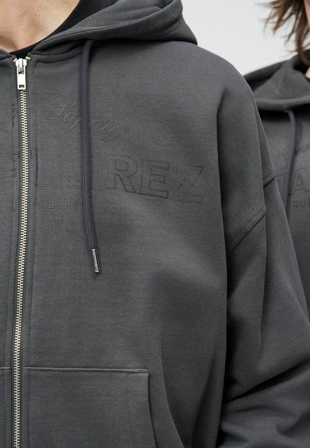 YOURTURN UNISEX RELAXED FIT ZIP-UP HOODIE