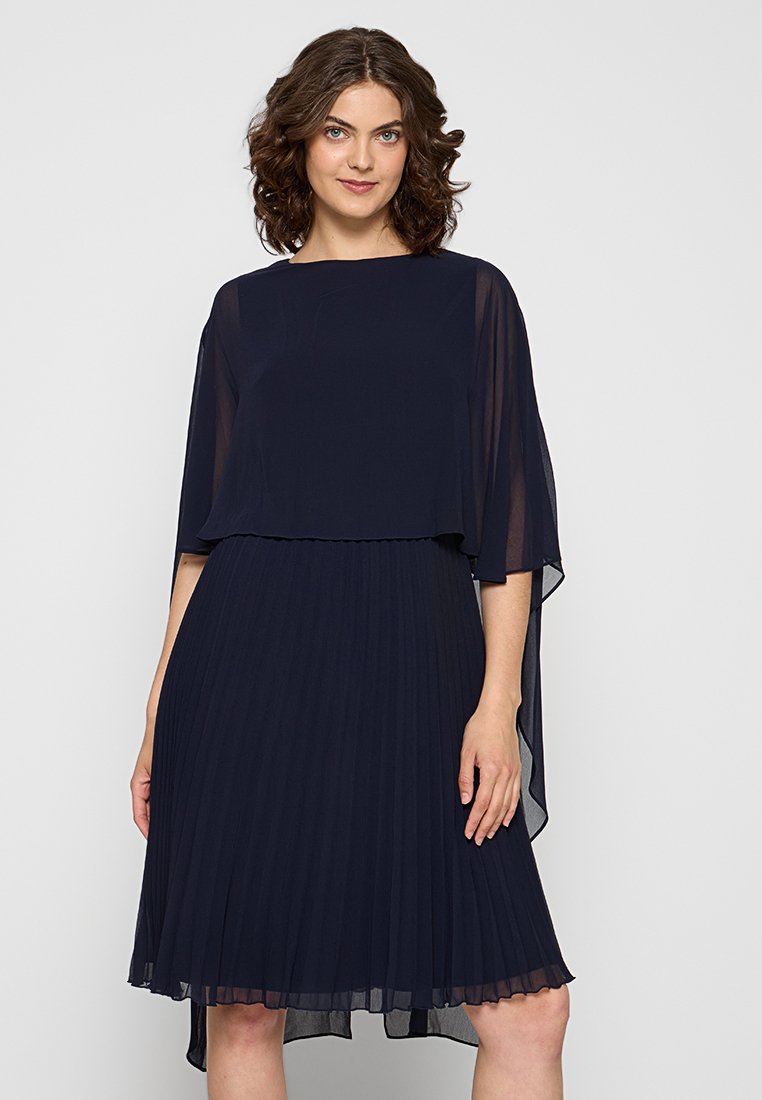 Apart Glamour Freizeitkleid Media 1