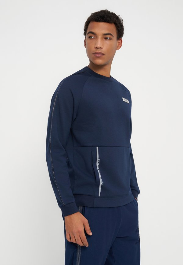 EA7 Emporio Armani