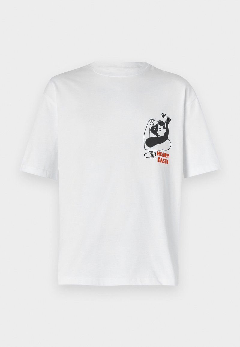 HEART UNISEX Media 1