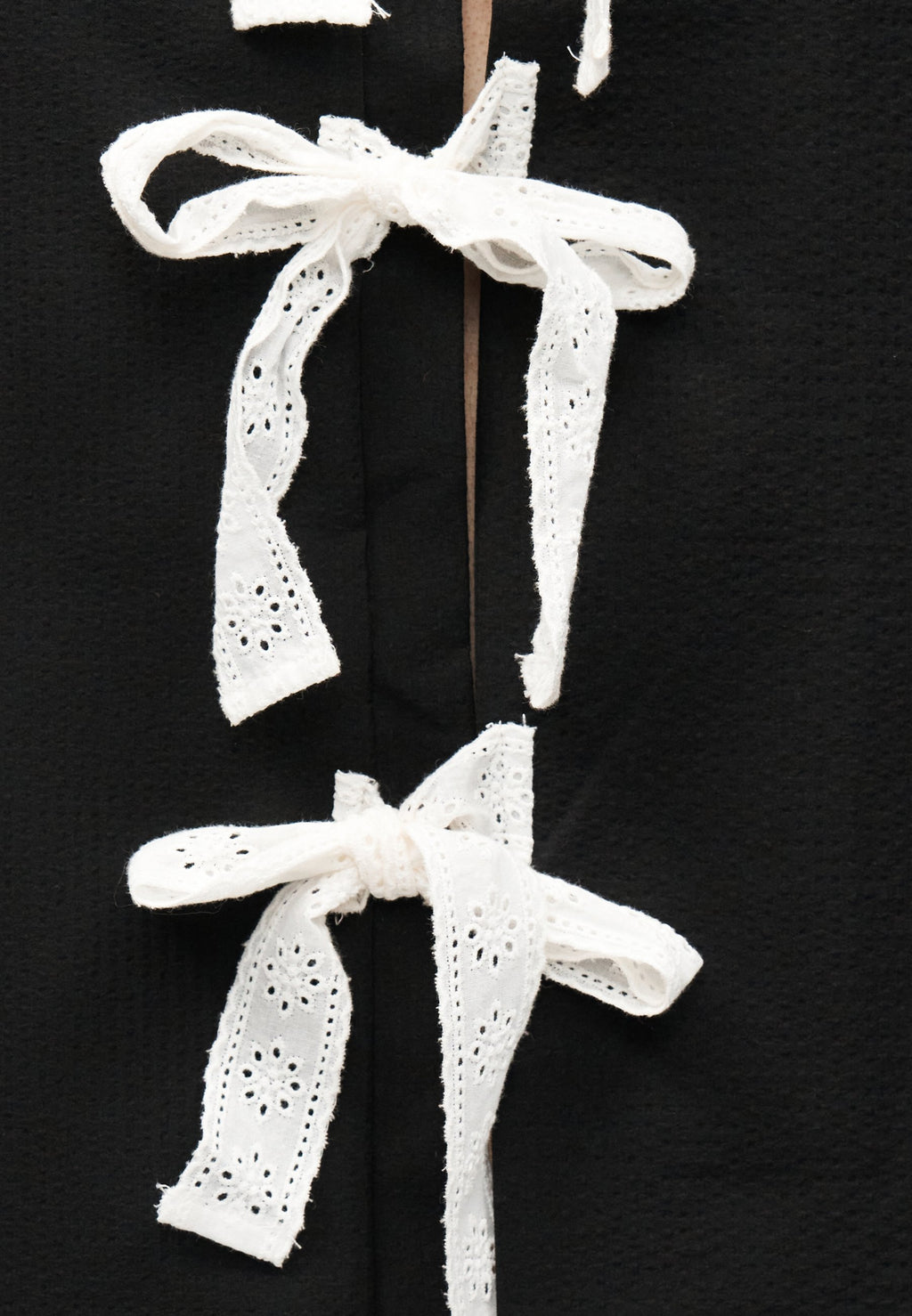 Sister Jane EASEL BOW SHIRT UNISEX