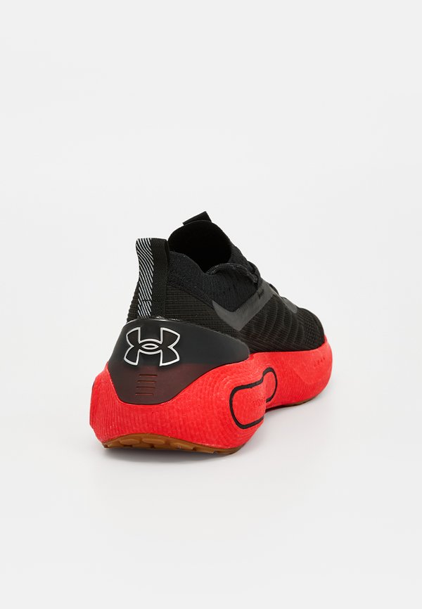 Under Armour PHANTOM 4