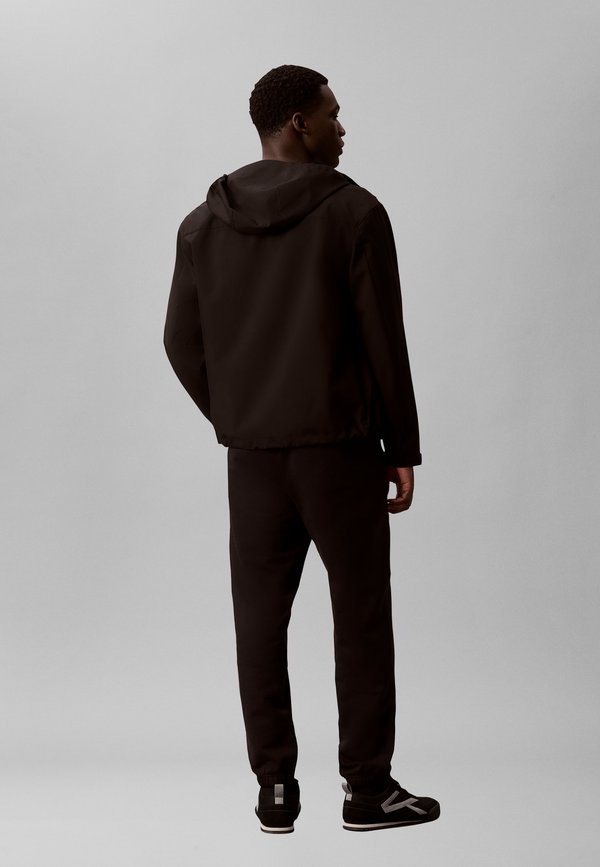Calvin Klein GRAPHIC UNISEX
