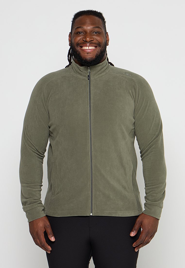 Olivgrüne Fleecejacke mit hohem Kragen, vollem Front-Reißverschluss und Seitentaschen. Weiche Textur und taillierte Passform.