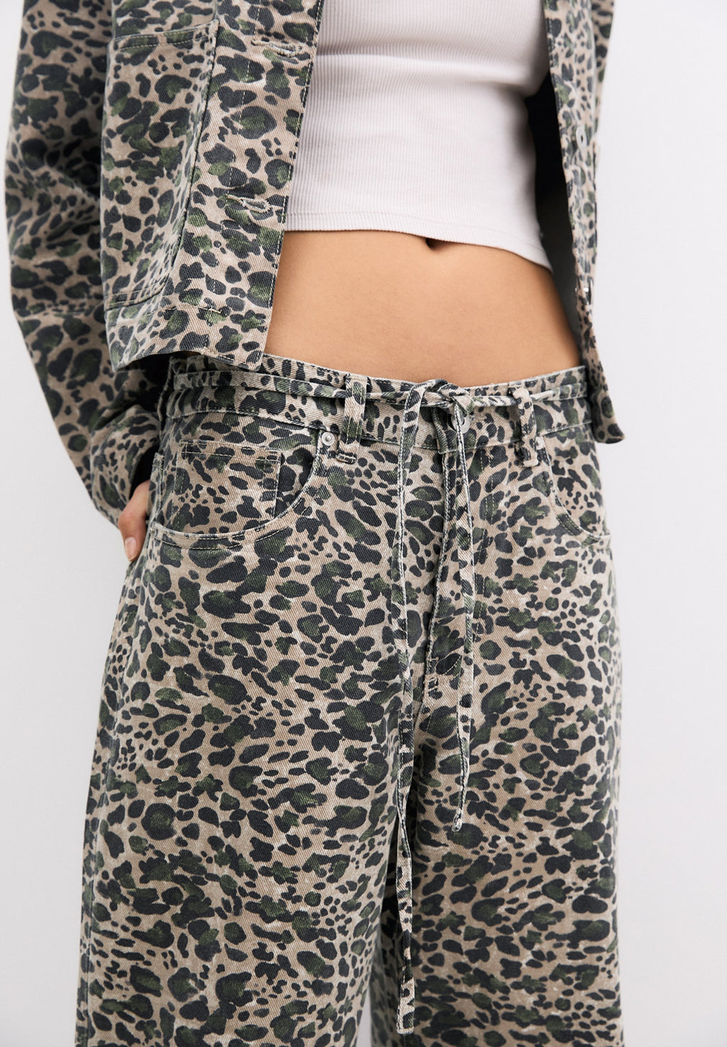 PULL&BEAR BAGGY
