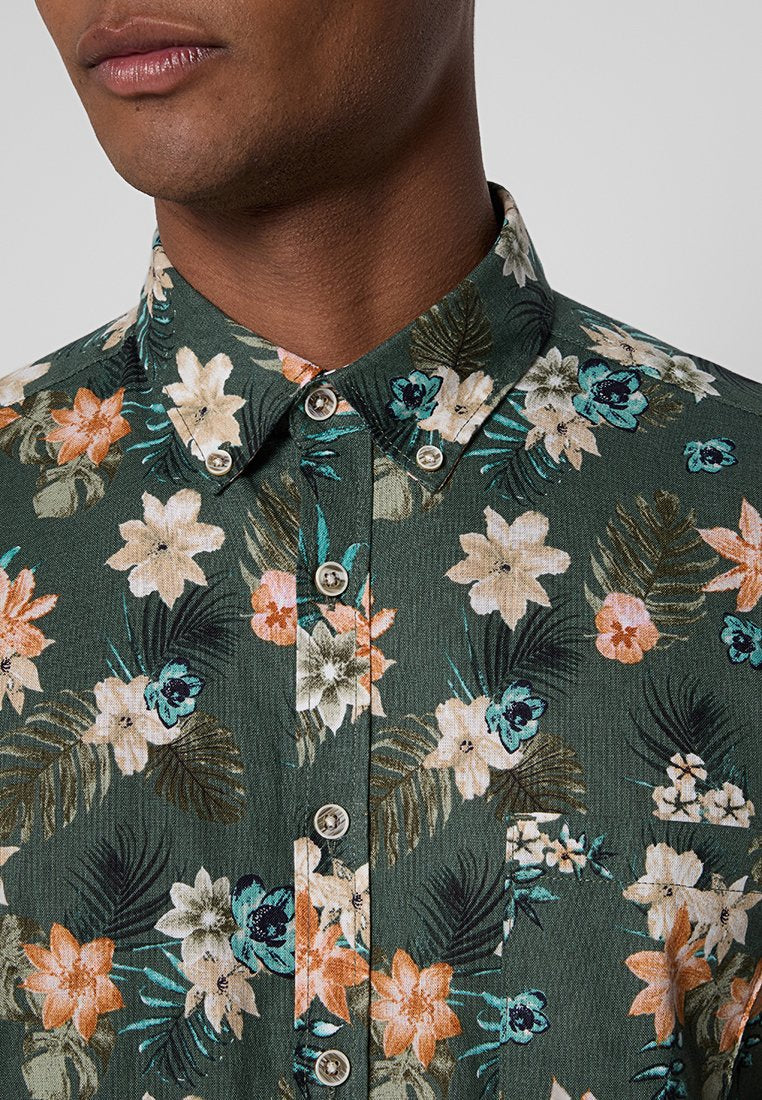RELAXED FIT Media 2