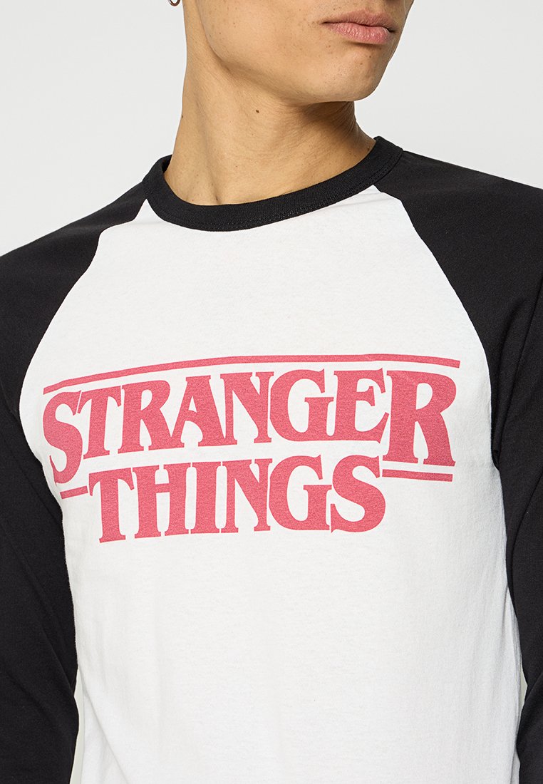 NETFLIX Langarmshirt Media 4
