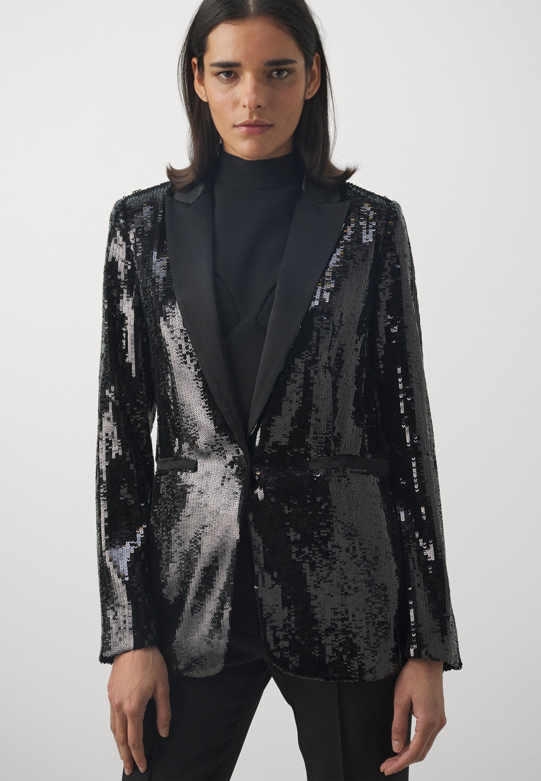 SEQUIN EVENING Media 5