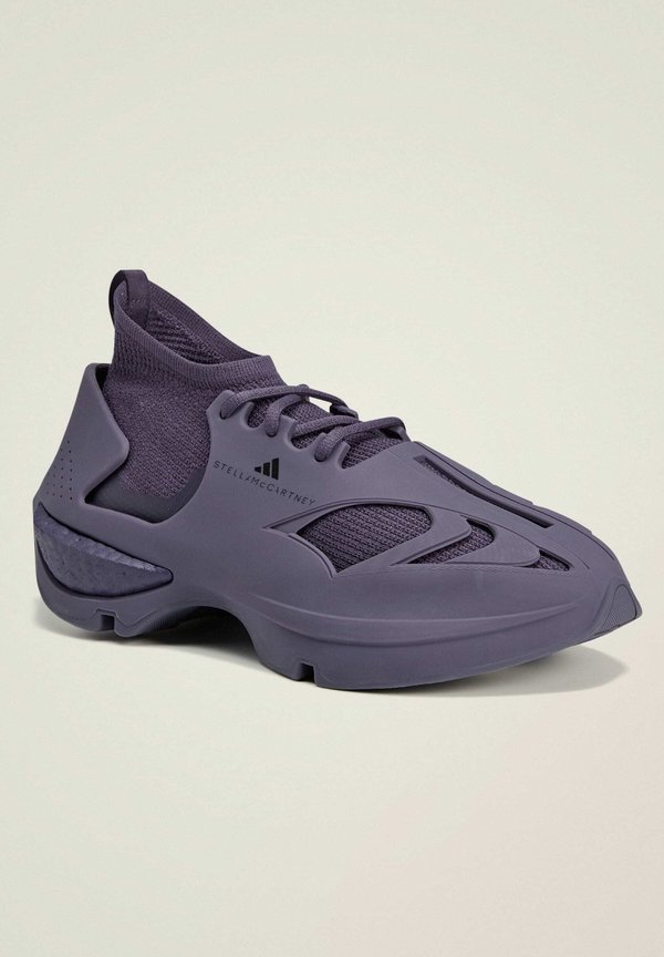 adidas by Stella McCartney ADIDAS BY STELLA MCCARTNEY SPORTSWEAR SHOE