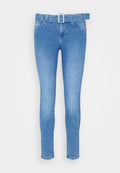 ONLWAUW MID WAIST BELT Media 1