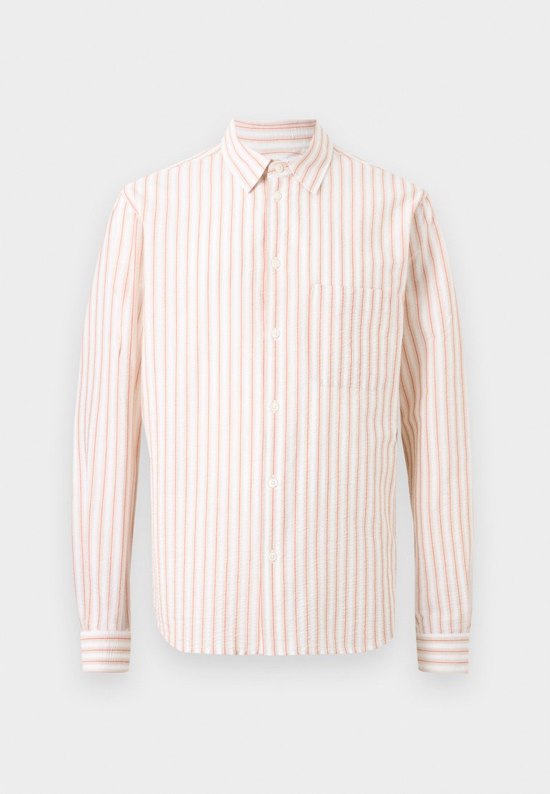 RYAN SHIRT Media 1
