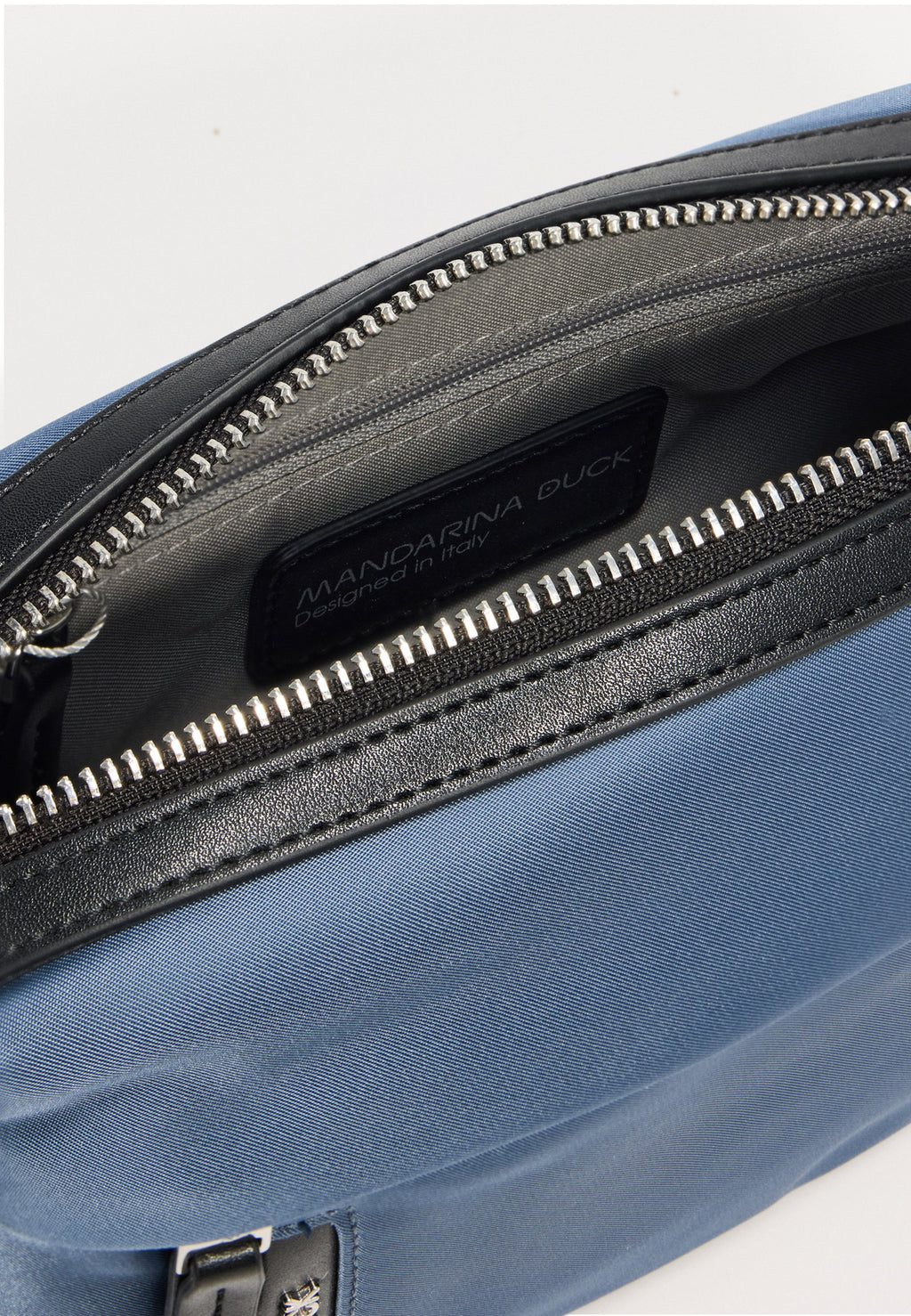 Mandarina Duck HUNTER