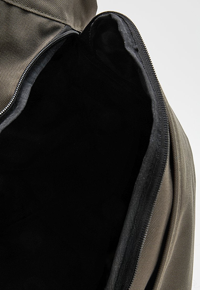 Lyle & Scott
