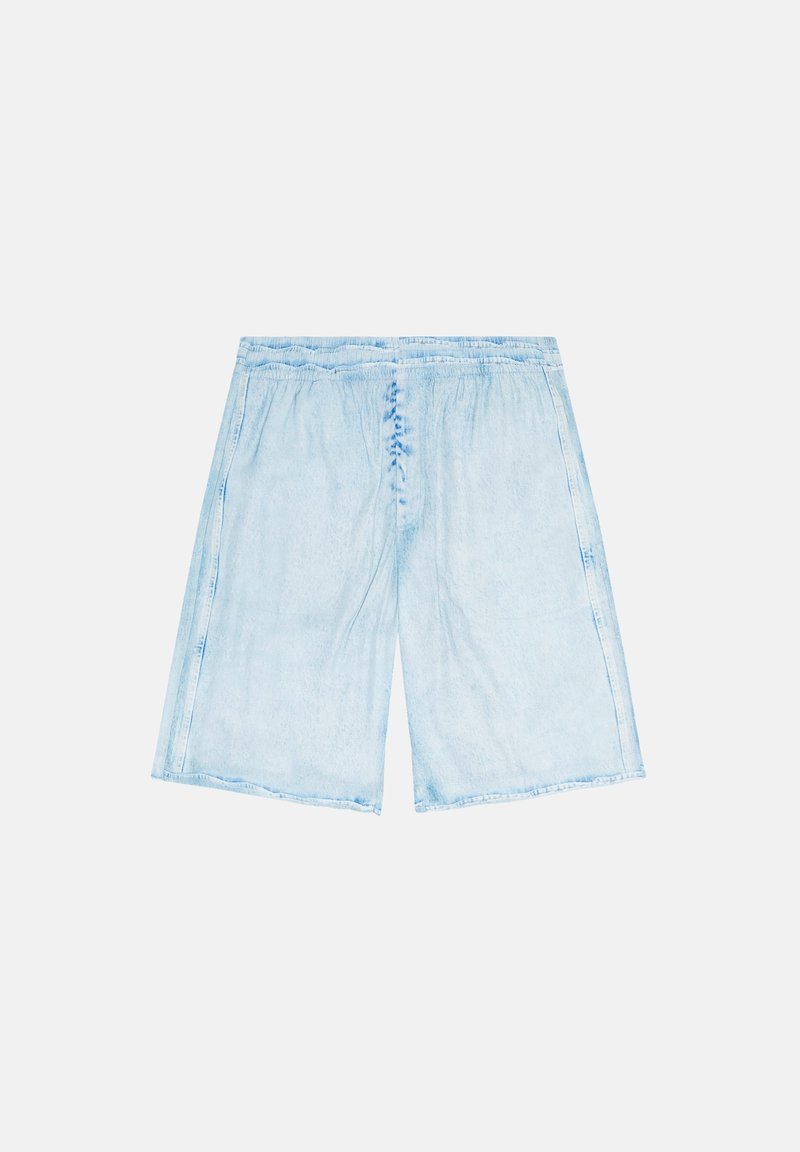 Hellblaue Denim-Shorts mit lockerer Passform, ausgestattet mit einem elastischen Bund, flachen Nähten und ohne Taschen, die für Komfort und Einfachheit konzipiert sind.