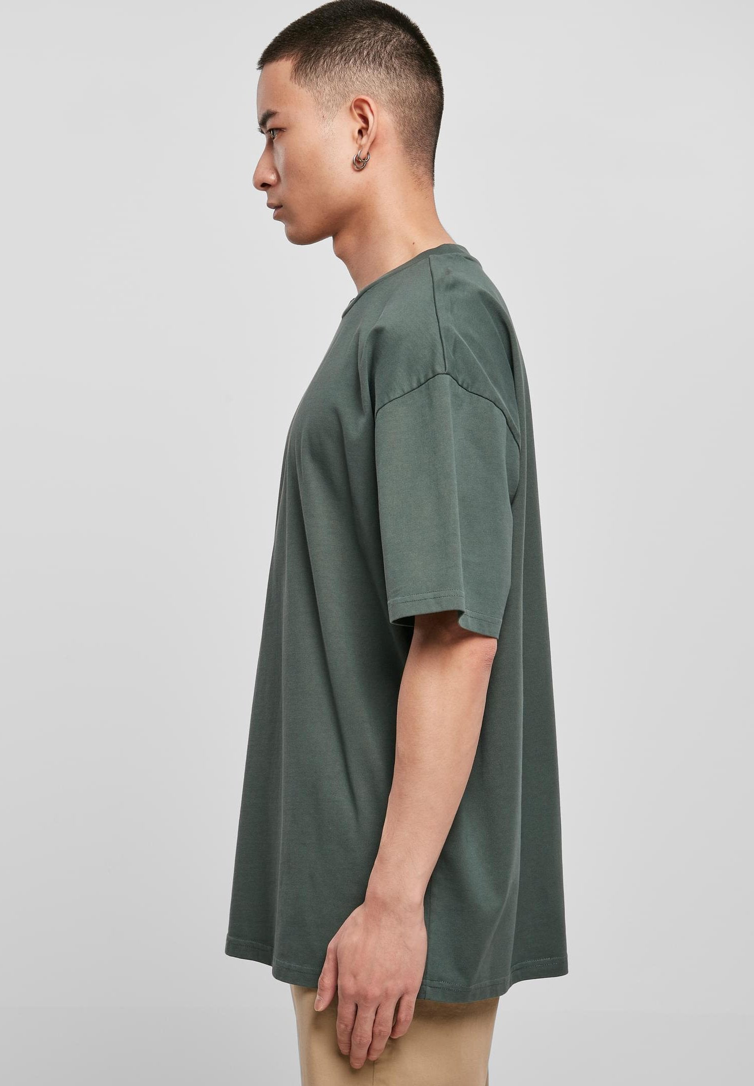 Urban Classics OVERSIZED GARMENT DYE TEE
