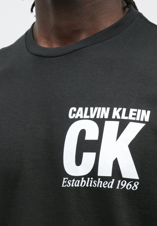 Calvin Klein CORNER GRAPHIC