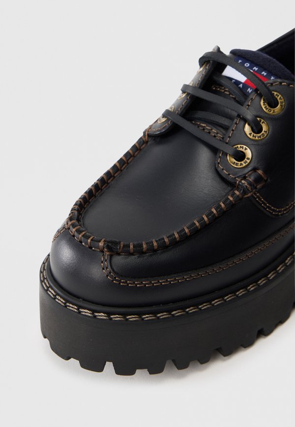 Tommy Jeans ARCHIVE LEATHER CLEAT BOAT SHOES