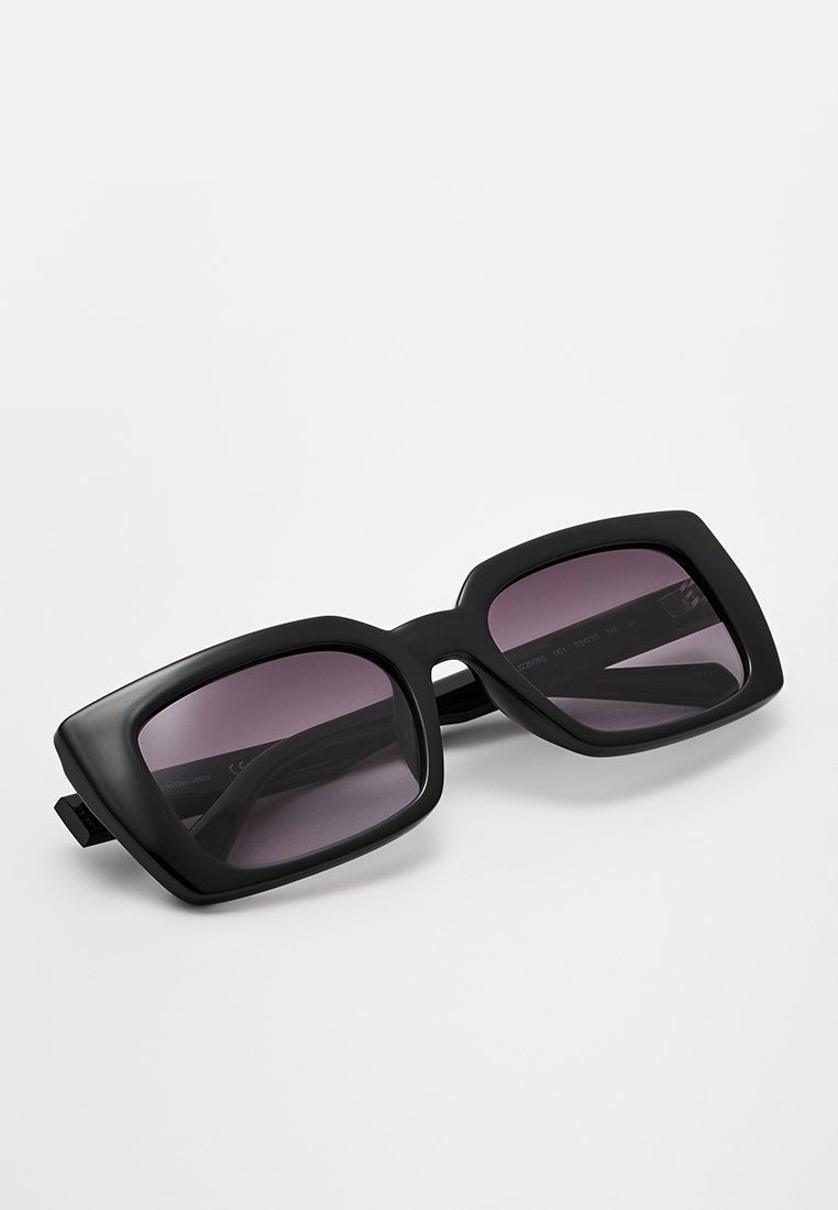 Calvin Klein Jeans Sonnenbrille Media 5