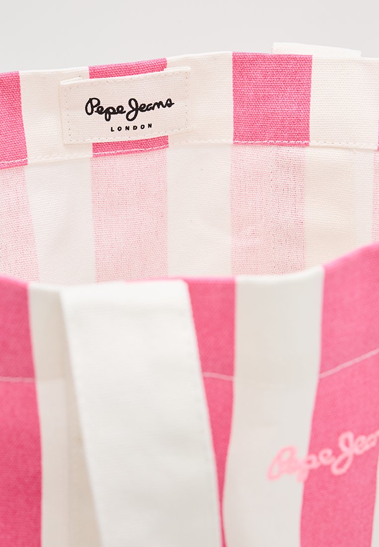 Pepe Jeans