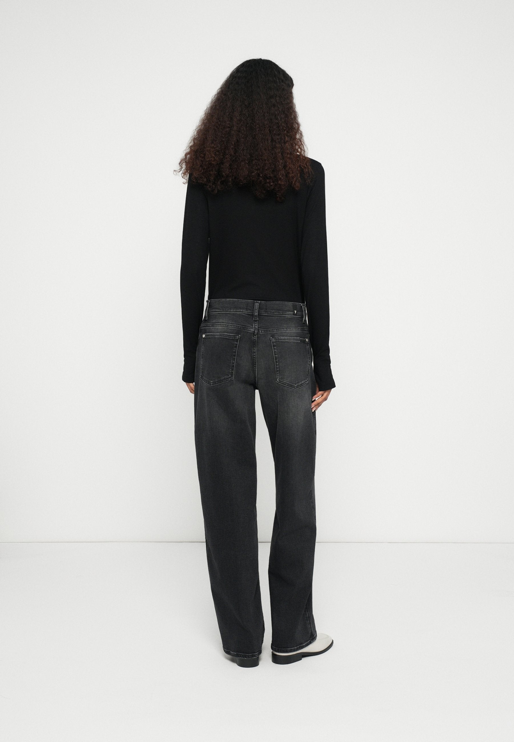 7 for all mankind STOVEPIPE STRAIGHT