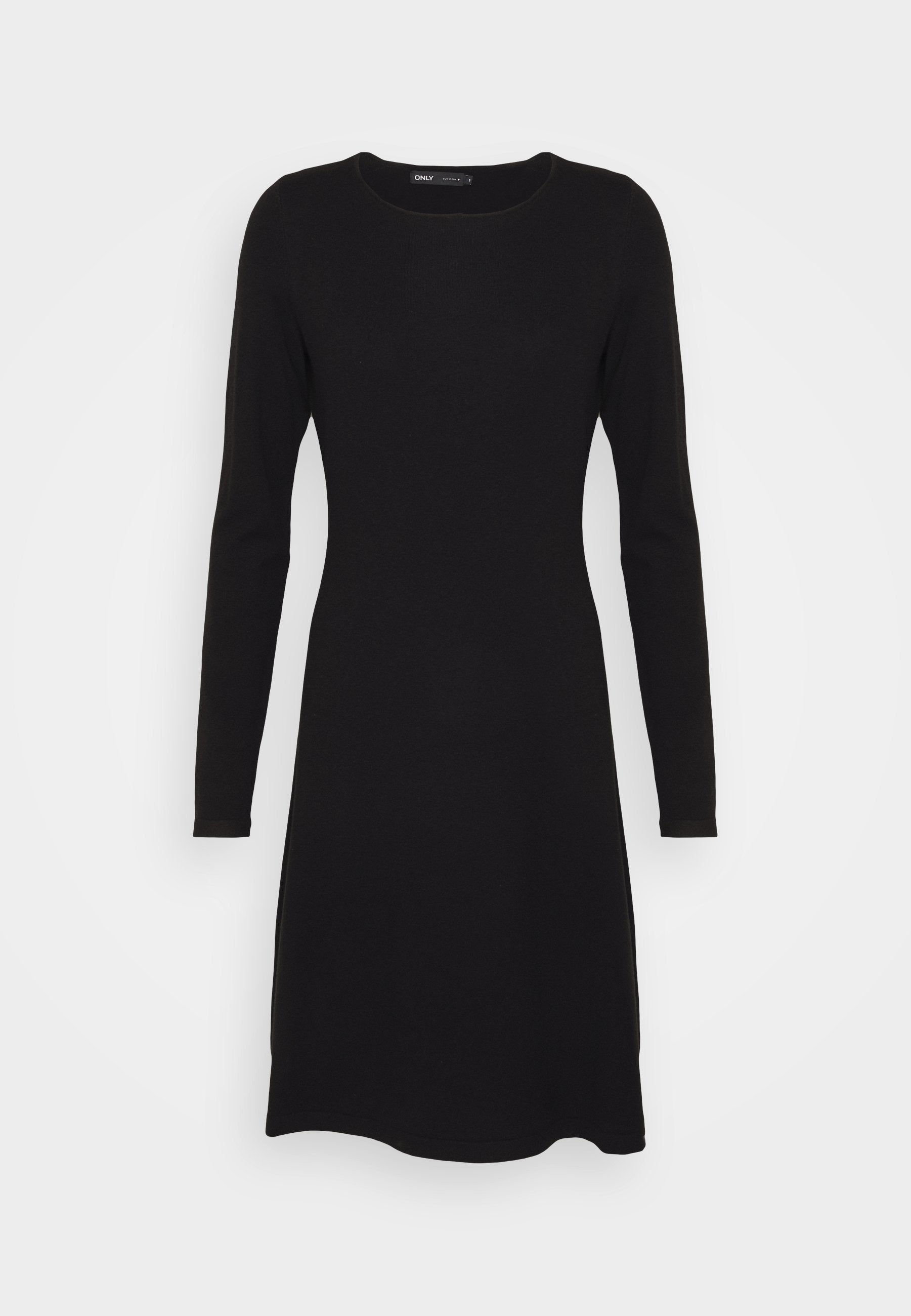 Schwarzes Kleid mit langen Ärmeln, rundem Ausschnitt und figurbetontem Schnitt. Hergestellt aus weichem Stoff, zeichnet sich durch eine glatte Textur und einen knielangen Saum aus.
