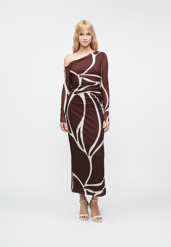 Forever New GEMMA TIPPED SHOULDER DRESS