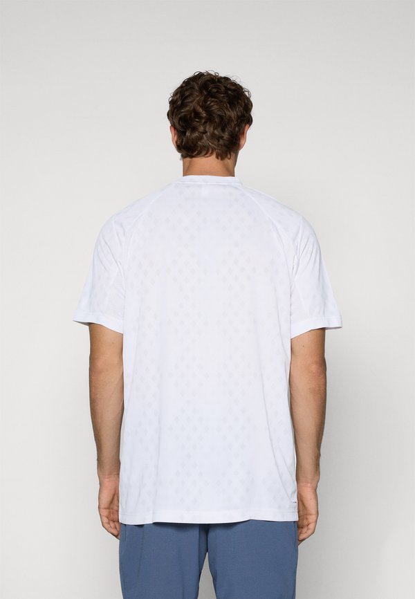 adidas Performance CLUB GRAPH TEE