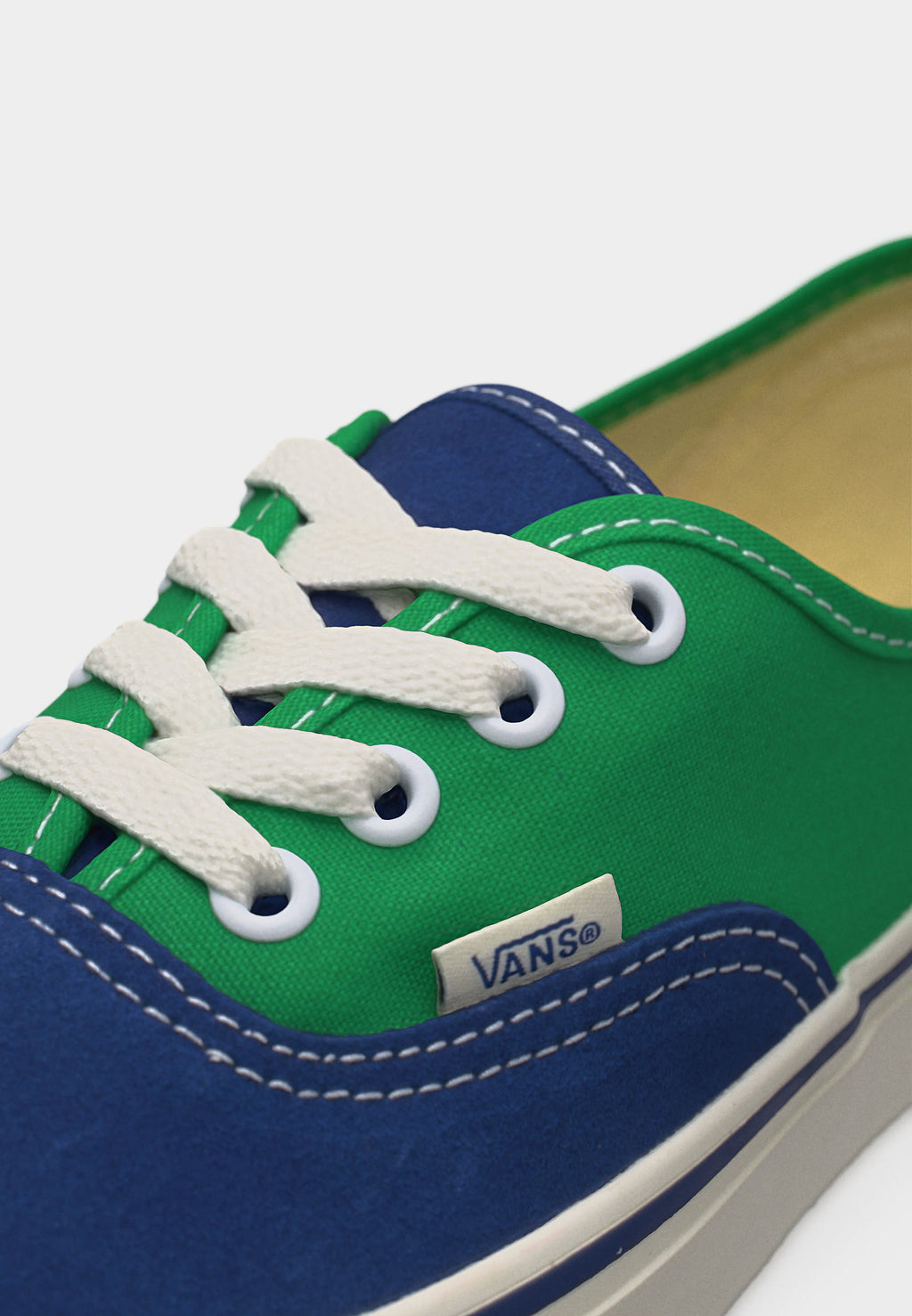Vans AUTHENTIC