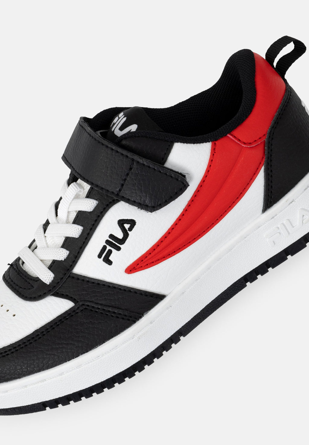 REGA FOOTWEAR NF Media 5