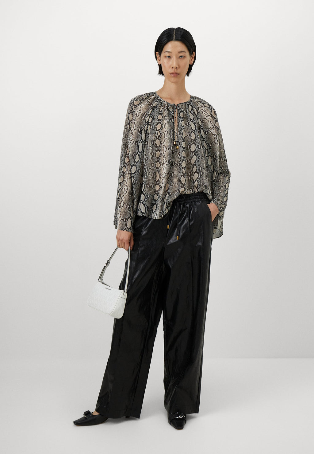 MICHAEL Michael Kors SNAKE V NECK