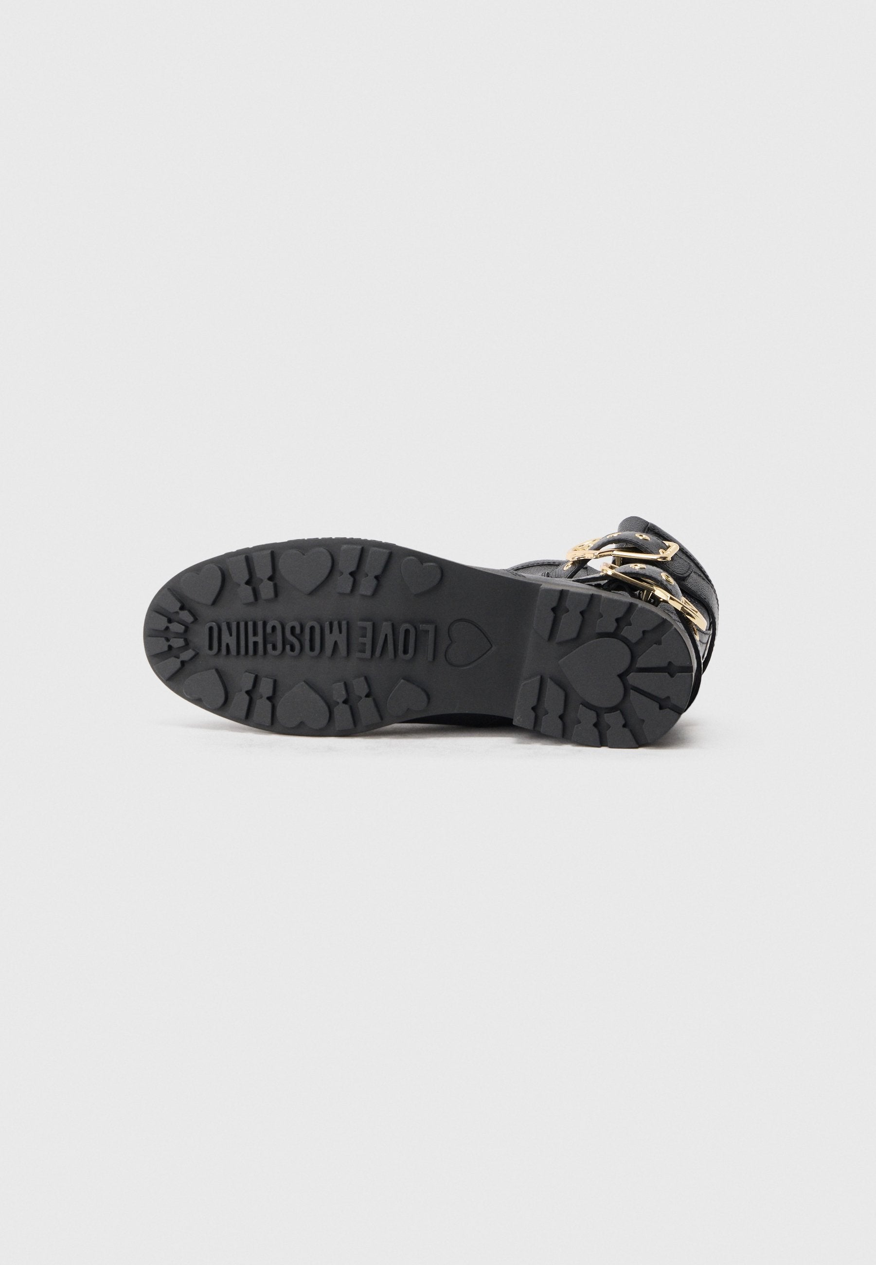 Love Moschino