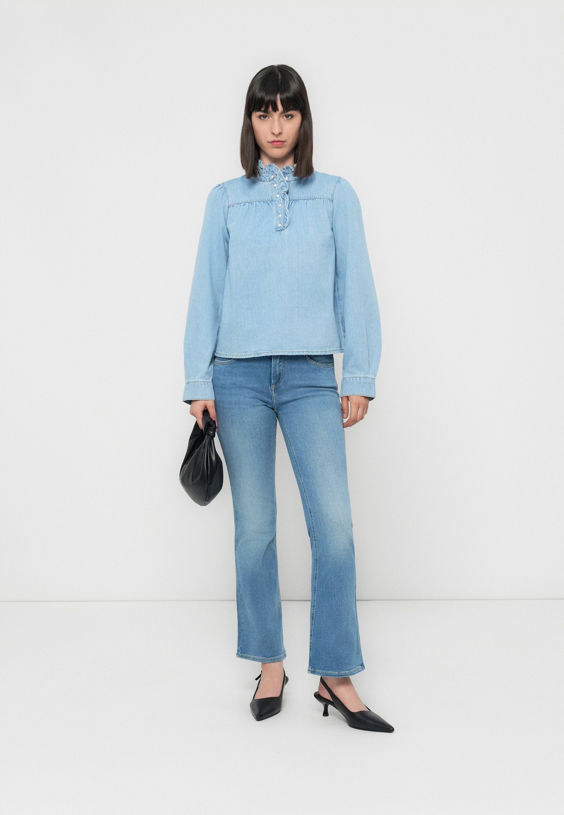 ONLBLUSH MID WAIST FLARED Media 2