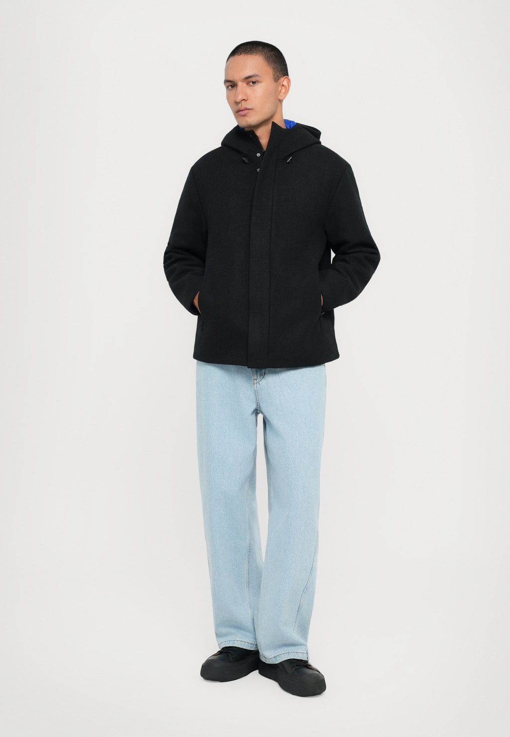 MOUNTAIN JACKET Media 2