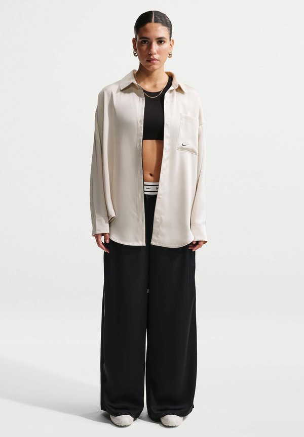 Nike Sportswear Button-down blouse - light bone/black