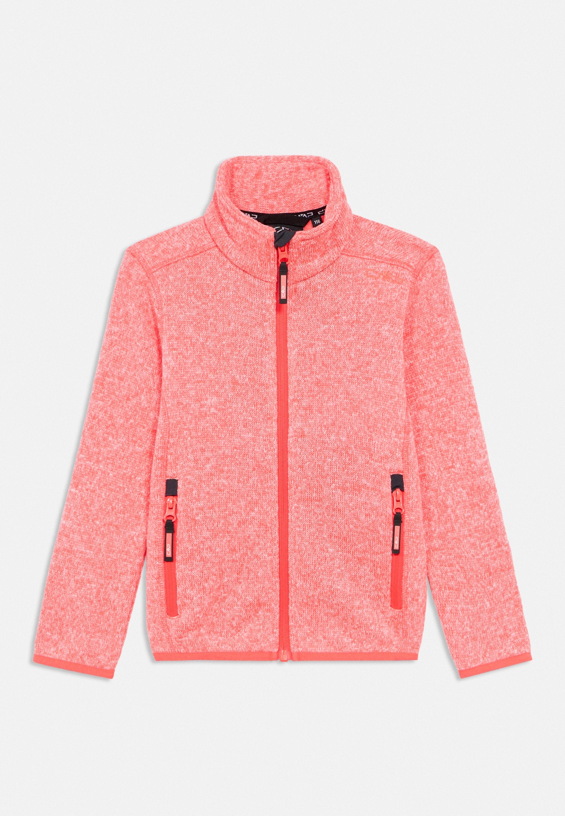 Fleecejacke in fluoreszierendem Pink mit hohem Kragen, Frontreißverschluss und zwei seitlichen Reißverschlusstaschen. Strukturierter Stoff mit Strickmuster.