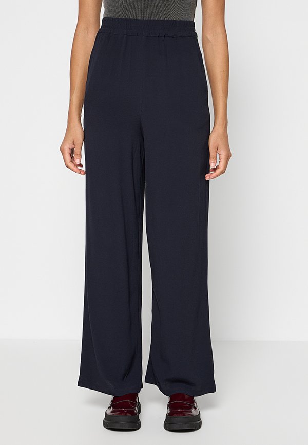 LeGer by Lena Gercke PAULA