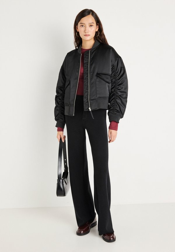 Gina Tricot TROUSERS