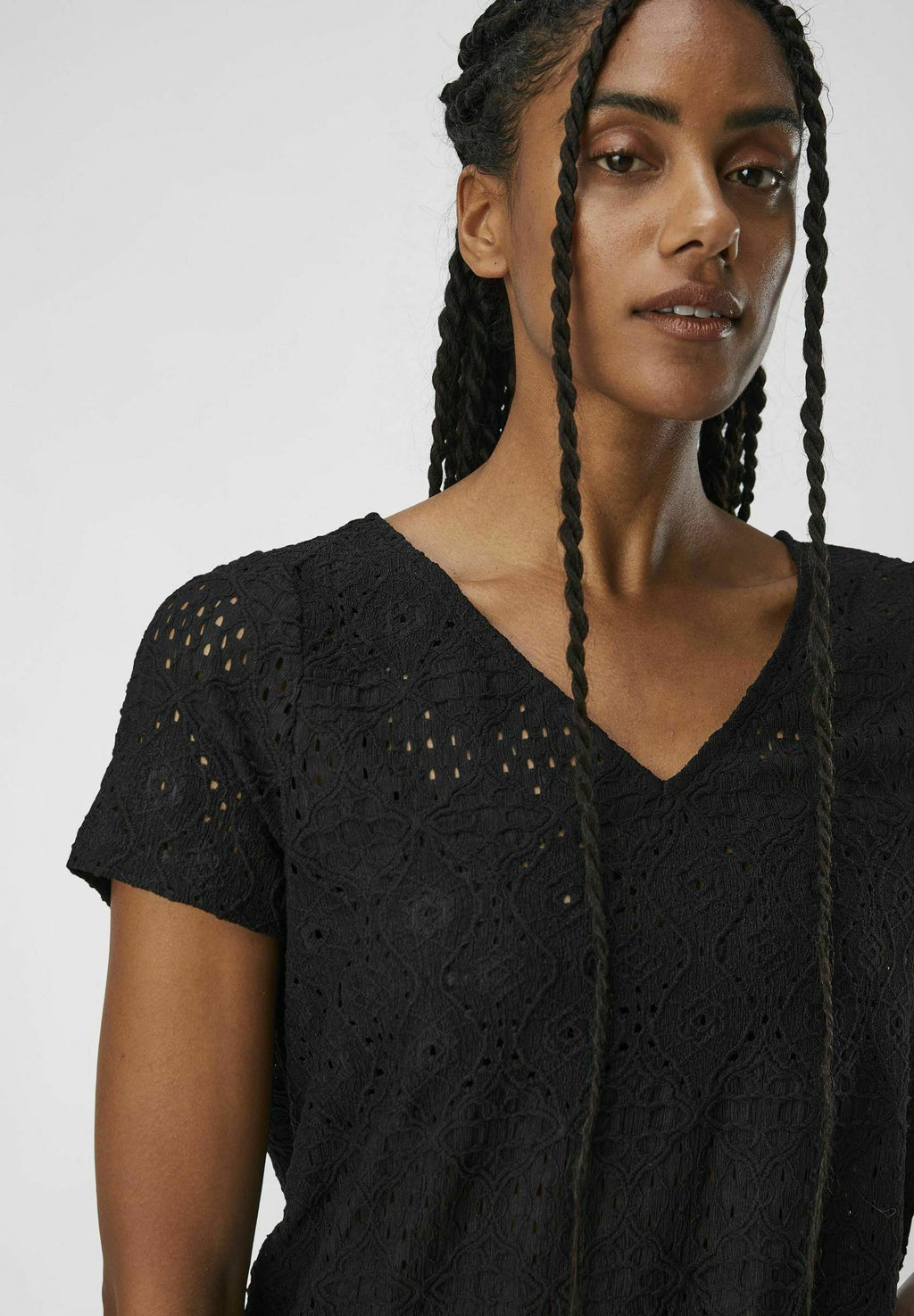 Object FEODORA V-NECK NOOS