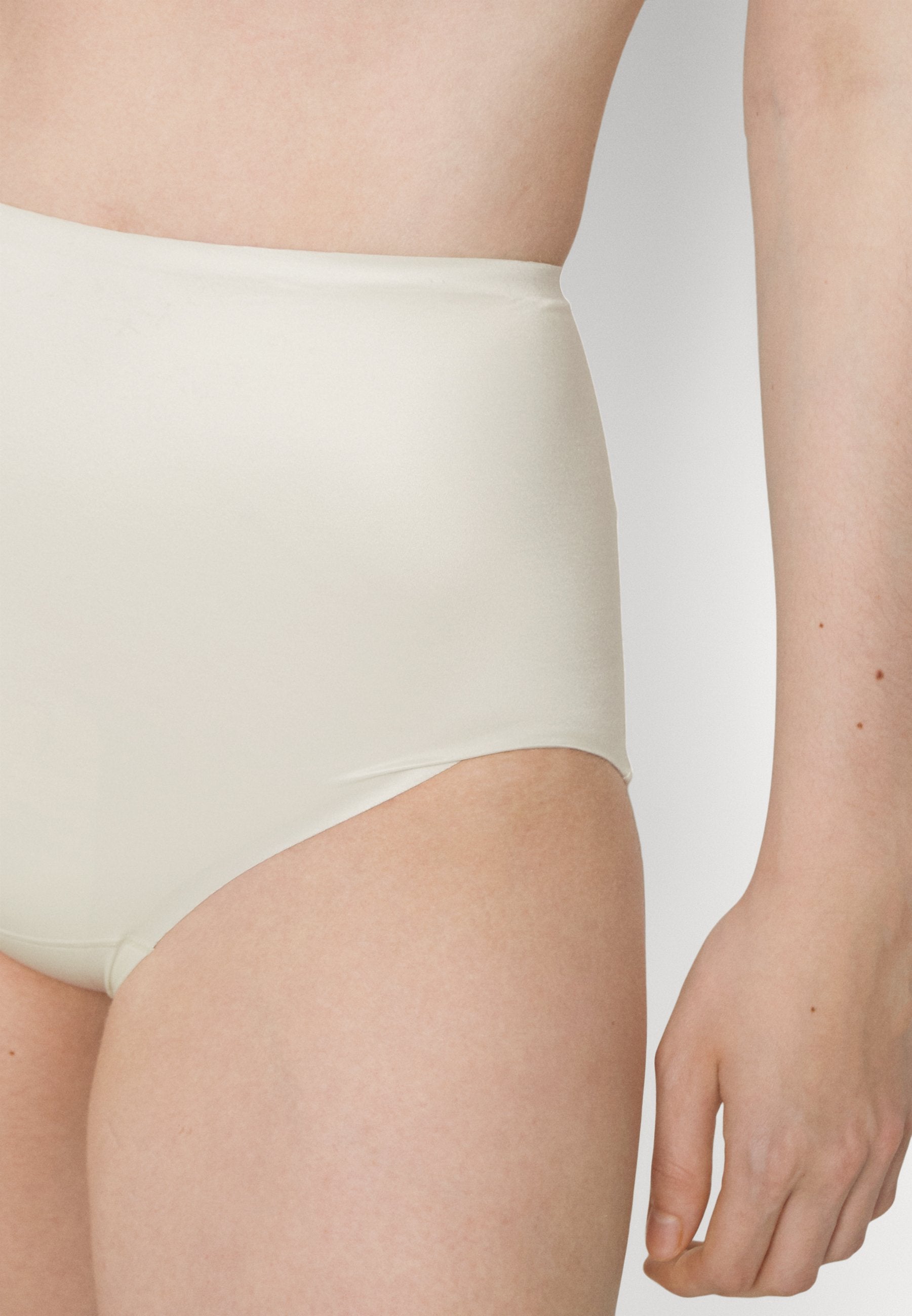 Spanx SHAPING SATIN BRIEF