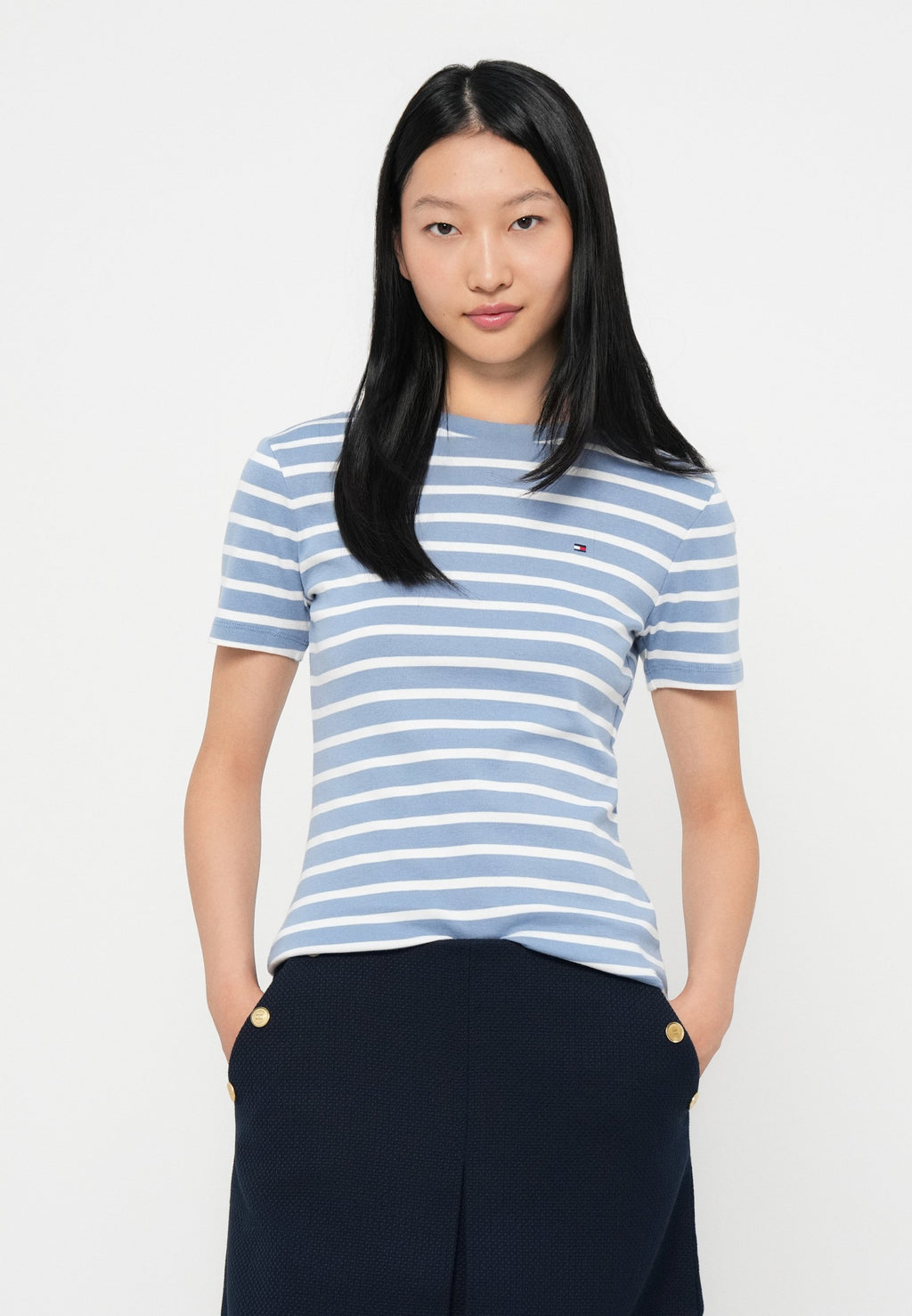 PREPPY TEXTURE KNEE SKIRT Media 5