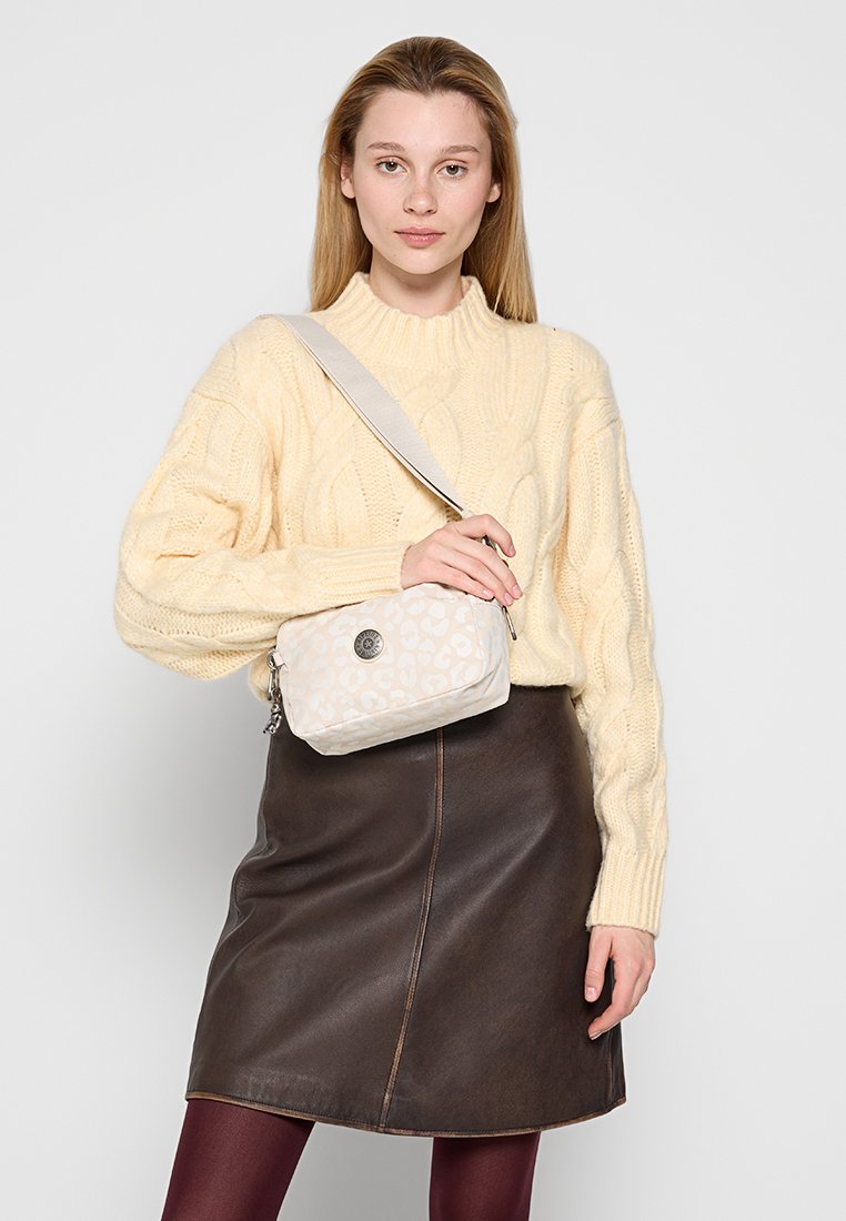 Kipling NEW MILDA
