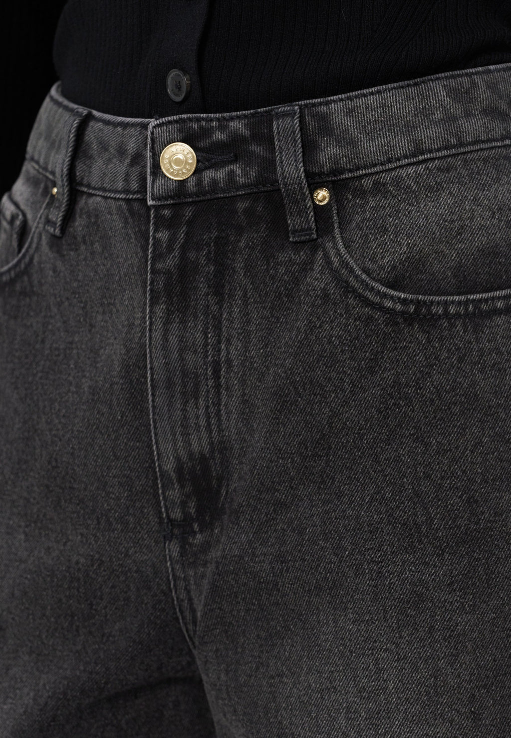 Armani Exchange Wide Leg Media 4