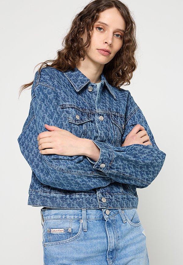 Calvin Klein Jeans