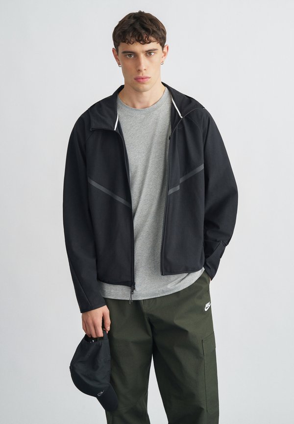 Nike Sportswear M NK TECH SHORI KNIT WR FZ JKT - Training jacket - black