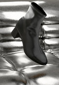 ALDO TIFFY PILLOW WALK