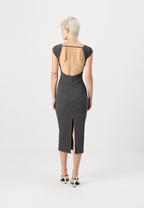 Hollister Co. BARE LOW BACK  MIDI