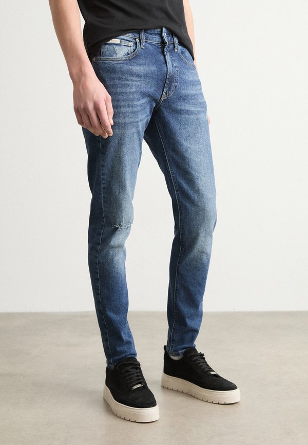 Calvin Klein Jeans TAPER