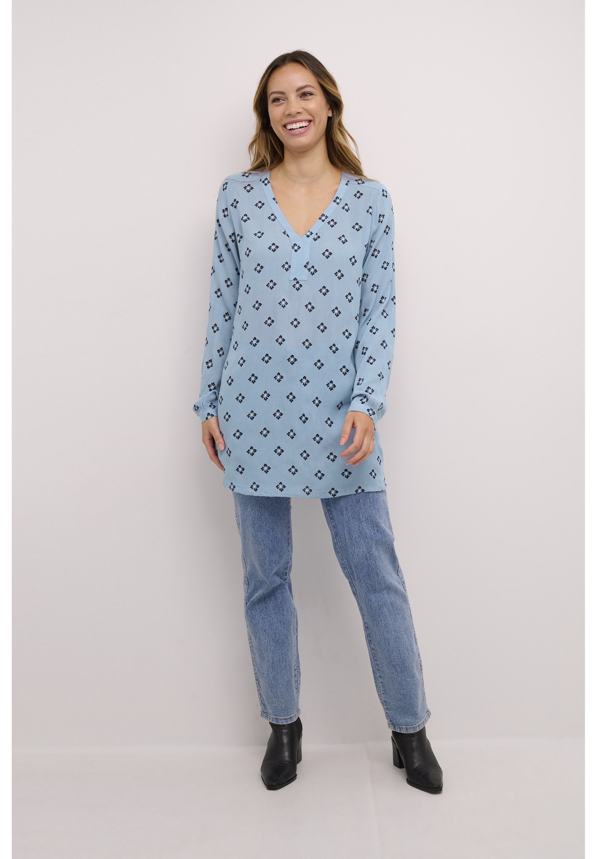 Kaffe AMBER V-NECK